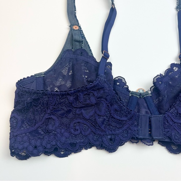 NEW! Savage X FENTY Sexy Distressed Denim Detail Vintage-feel Lined Bra - Picture 9 of 9